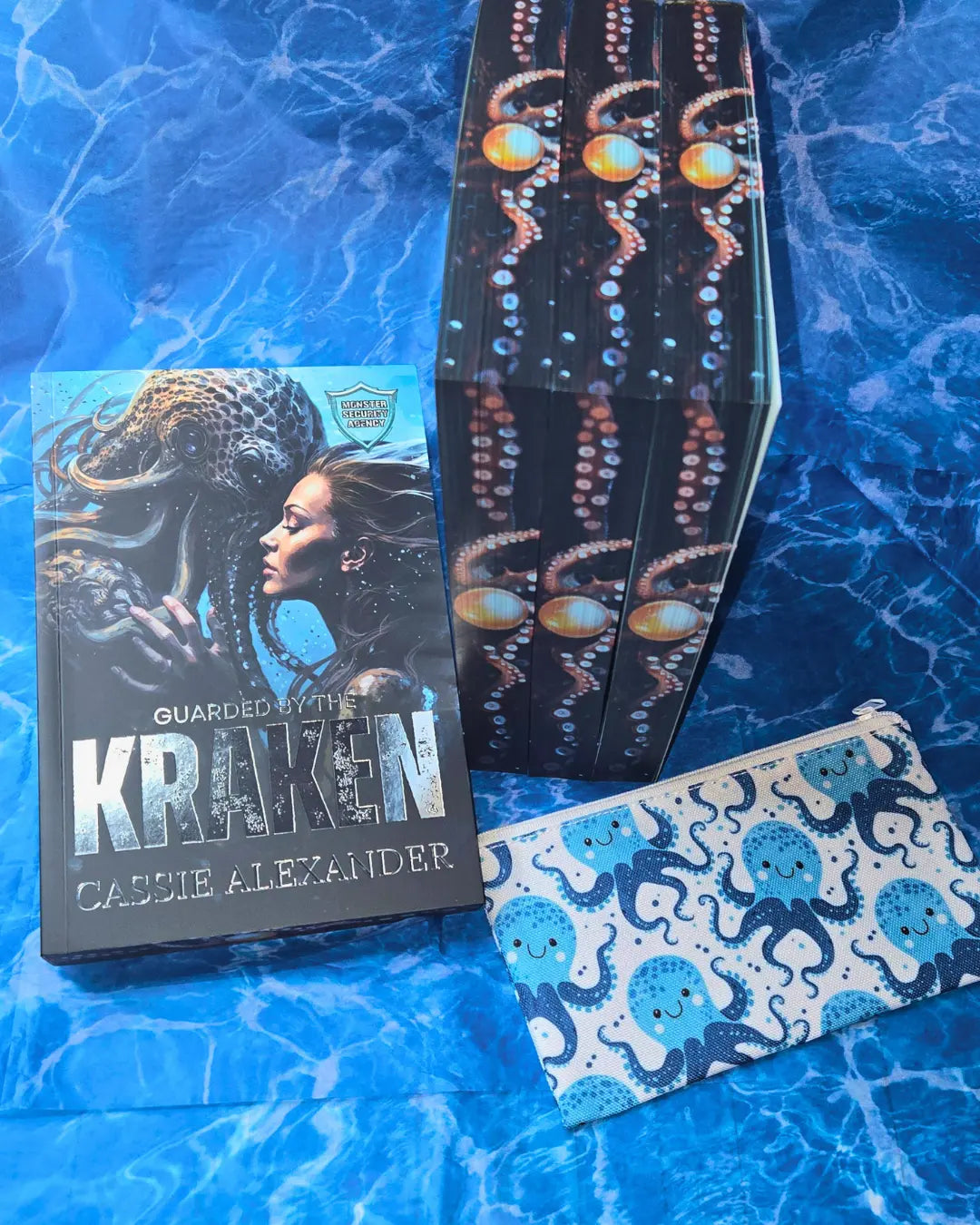 Guarded by the Kraken (Special Edition Paperback) Cassie Alexander