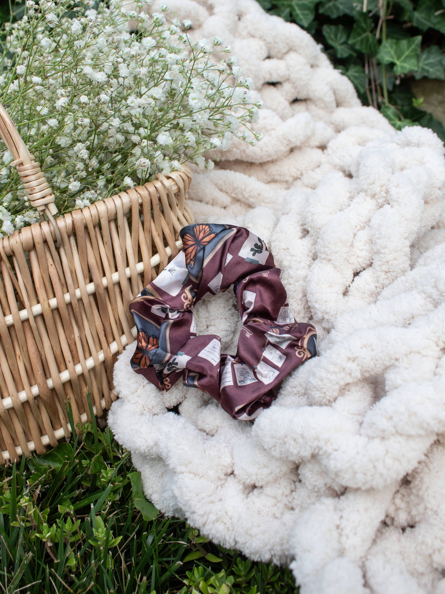 Meaggie Moos - Bookish Satin Scrunchie | Dark Academia The Secret Garden Bookery