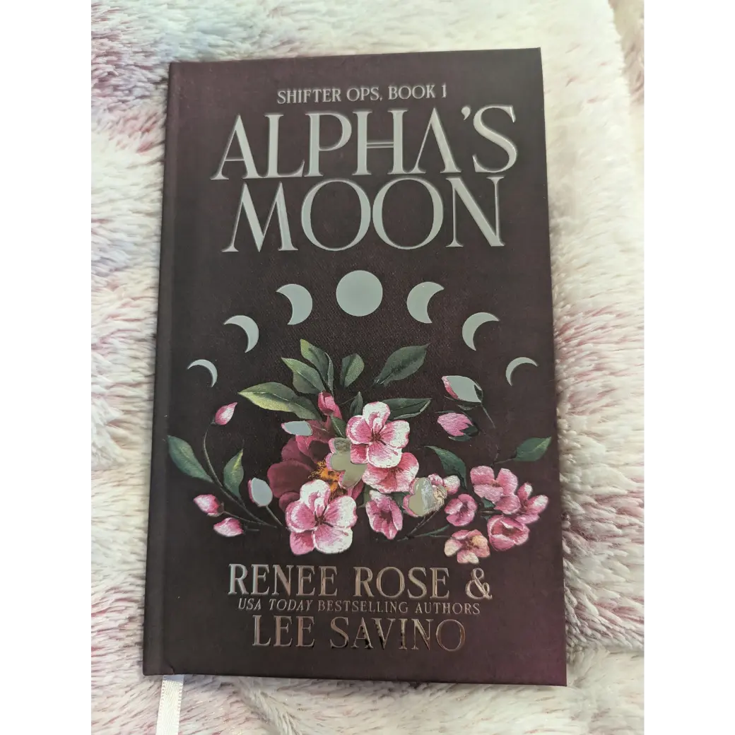 Shifter Ops 1: Alpha's Moon Collector's Edition Midnight Romance Publishing