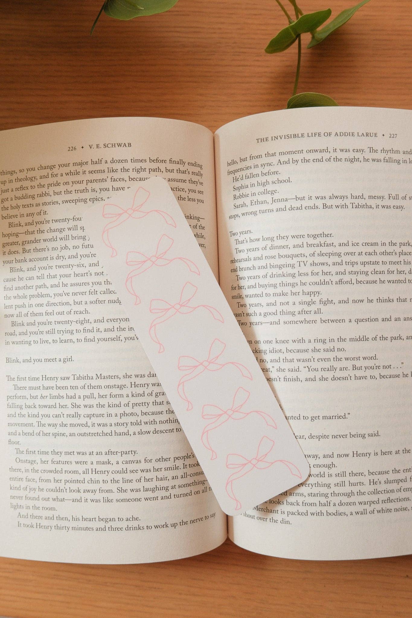 The Tiny Bookshelf - Green Garden Bookmark Collection The Secret Garden Bookery