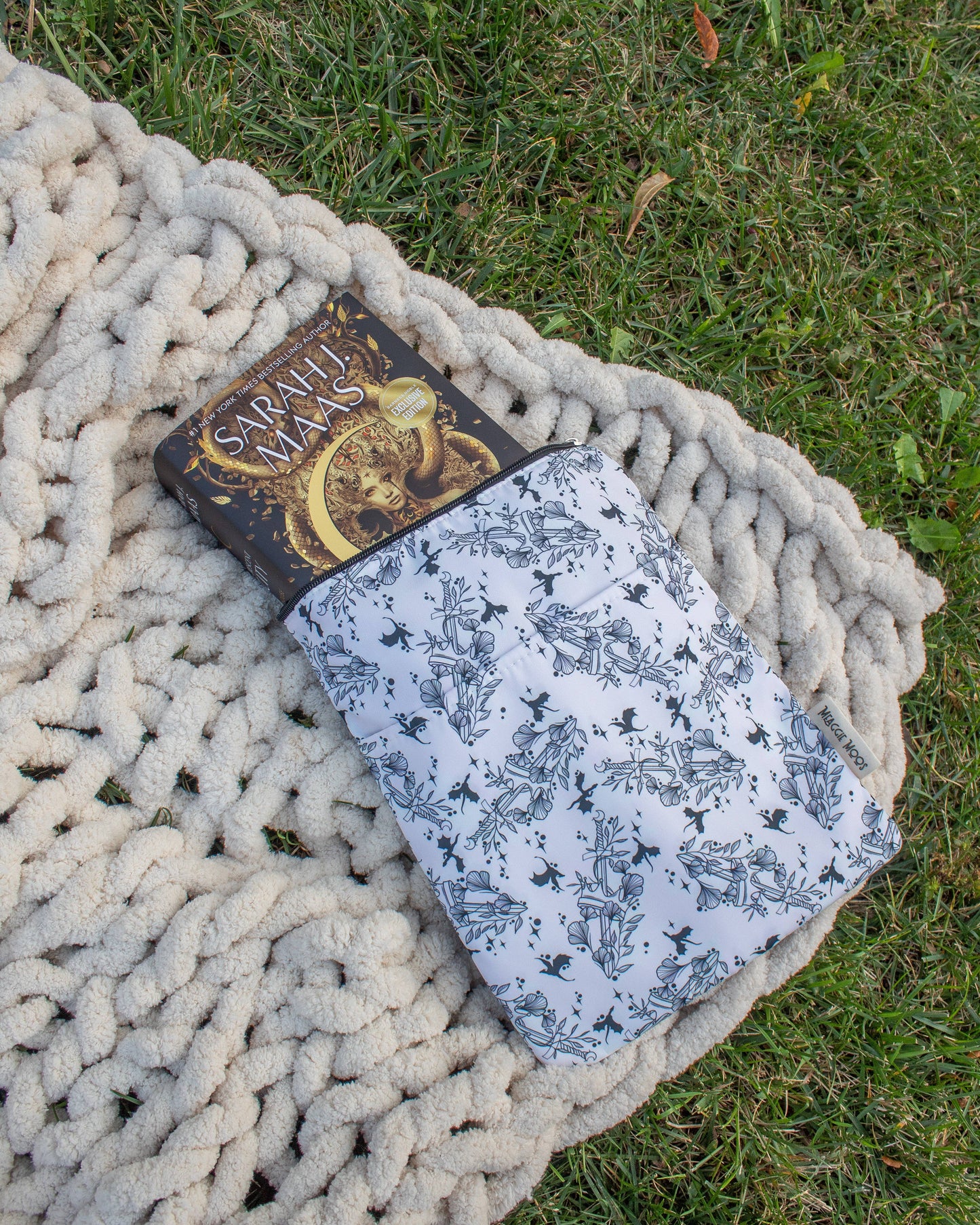 Meaggie Moos - Book / Tablet Sleeve | Ivory Swords The Secret Garden Bookery