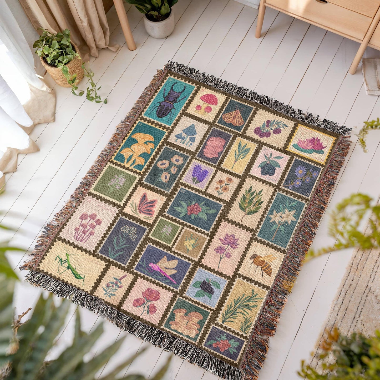 Garden Stamps Woven Blanket – A Botanical Tapestry of Nature's Wonders Offbeat Opulence