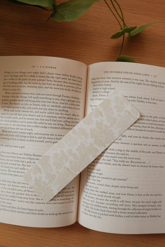 The Tiny Bookshelf - Green Garden Bookmark Collection The Secret Garden Bookery