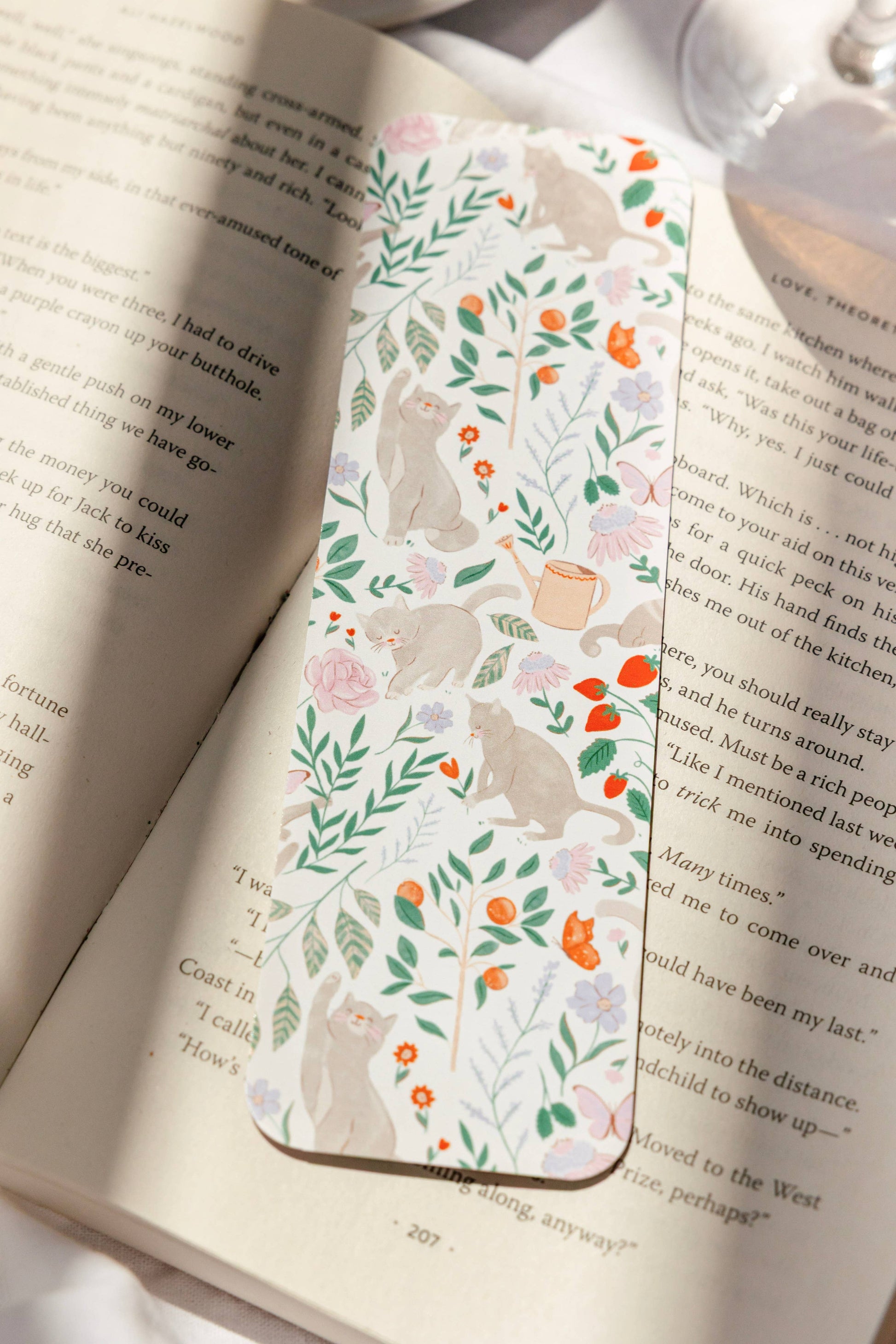 Bookmark - Cats in the Garden Smitten Booktique