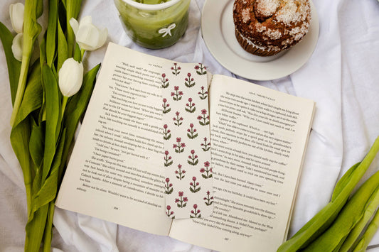 Bookmark - Country Wallpaper Smitten Booktique
