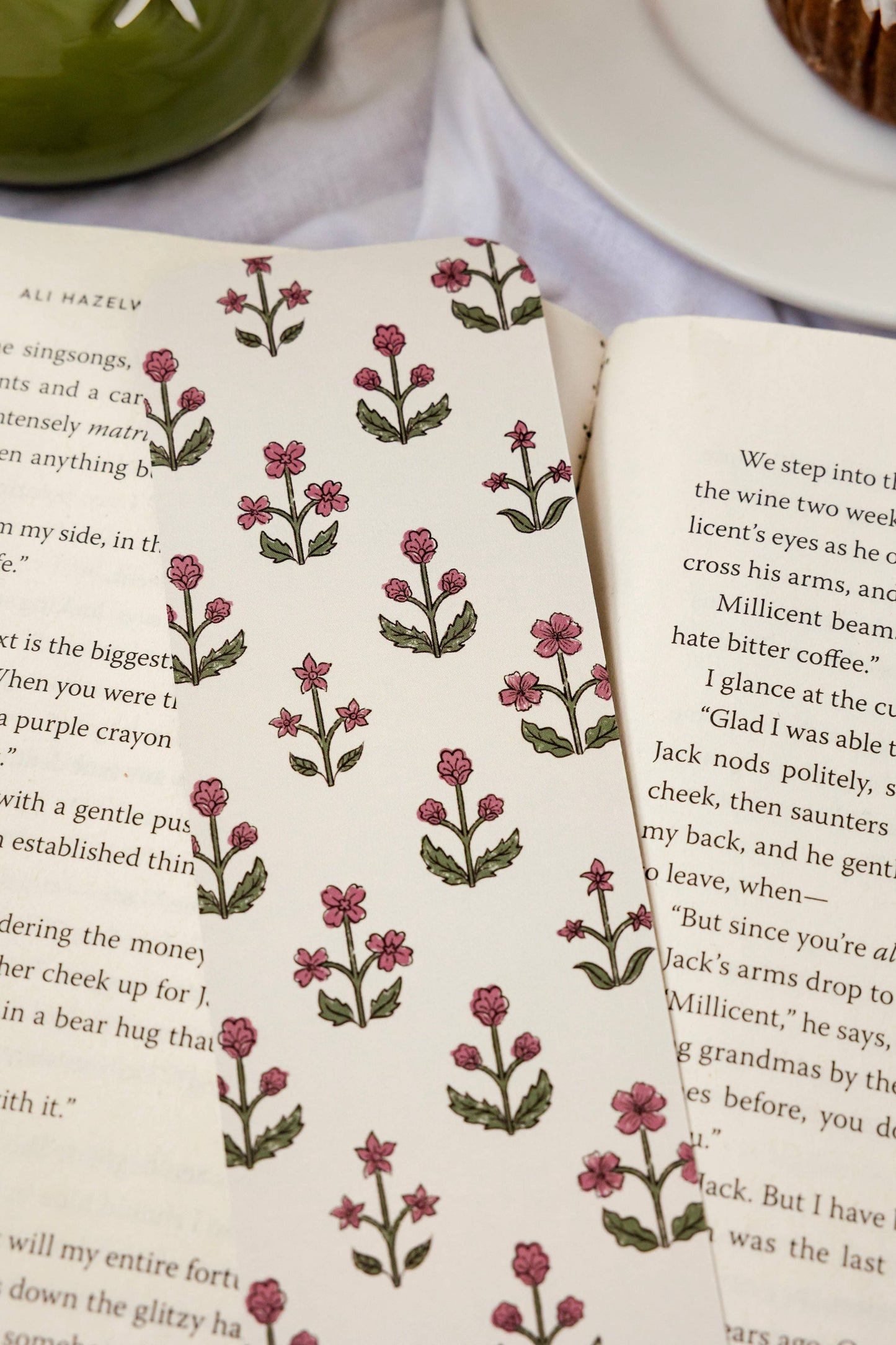 Bookmark - Country Wallpaper Smitten Booktique