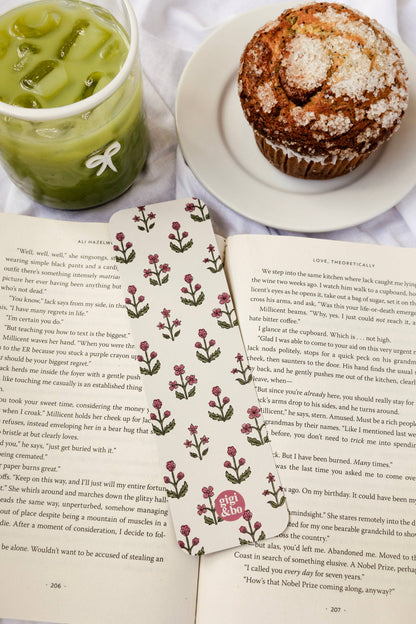 Bookmark - Country Wallpaper Smitten Booktique