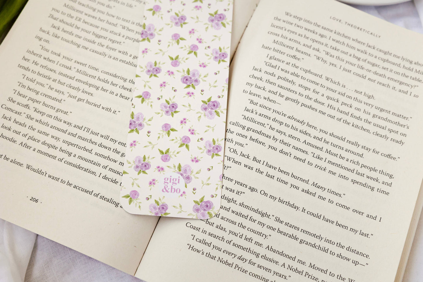 Bookmark - Lilac Roses Smitten Booktique