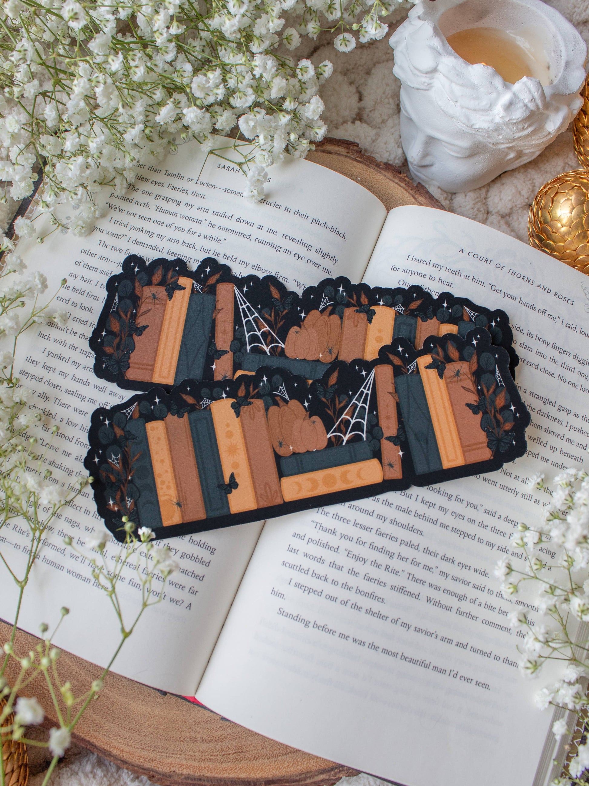 Bookmark - Spooky Halloween Bookshelf Die Cut Smitten Booktique