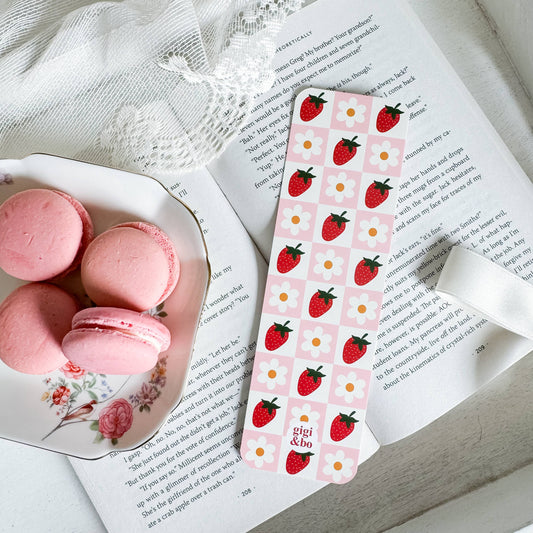 Bookmark - Strawberry Fields Smitten Booktique