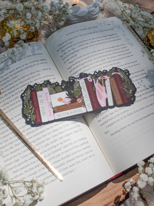 Meaggie Moos - Bryce's Bookshelf Bookmark | Crescent City The Secret Garden Bookery