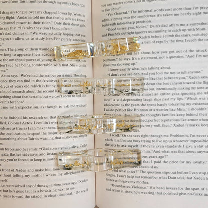 Page Spreader - Stemmed Forget-me-not Smitten Booktique