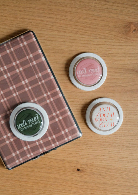 The Tiny Bookshelf - Well Read Kindle | Kobo Grips The Secret Garden Bookery