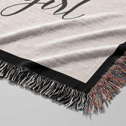 Spread Those Pages – Spicy Woven Blanket Offbeat Opulence