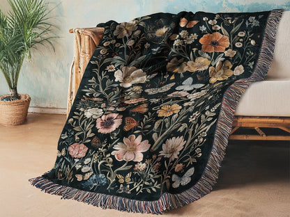 Wildflower Haven Woven Blanket – A Botanical Masterpiece Offbeat Opulence